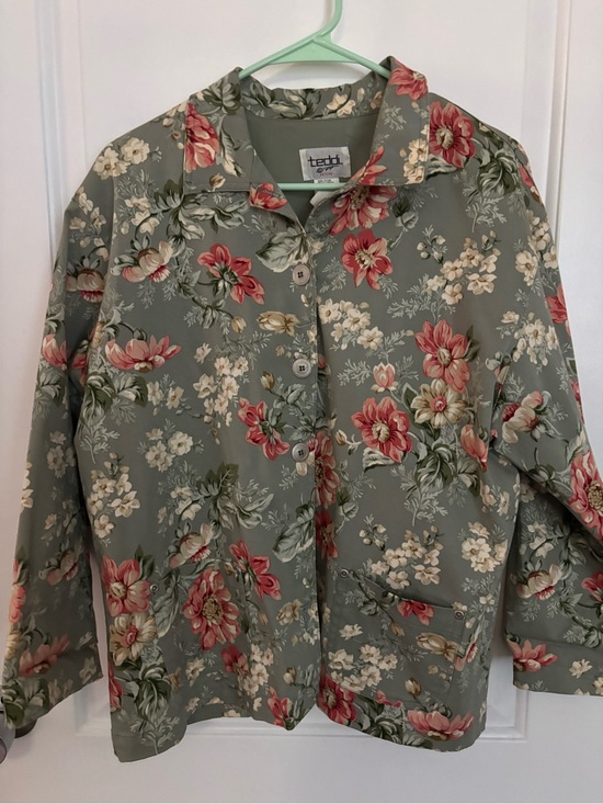 Teddi Jackets & Blazers - Teddi Floral Button-Up Blazer in Sage Green with Pink Blooms